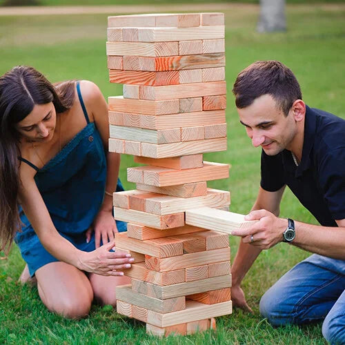 مكعبات تكديس الحجم العملاق