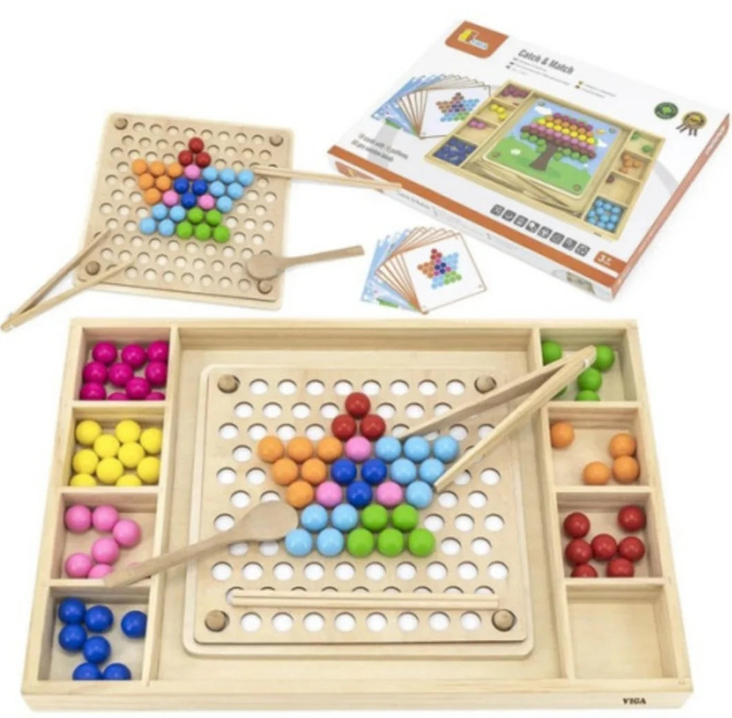 التقط وطابق – تحدي الألوان الخشبي