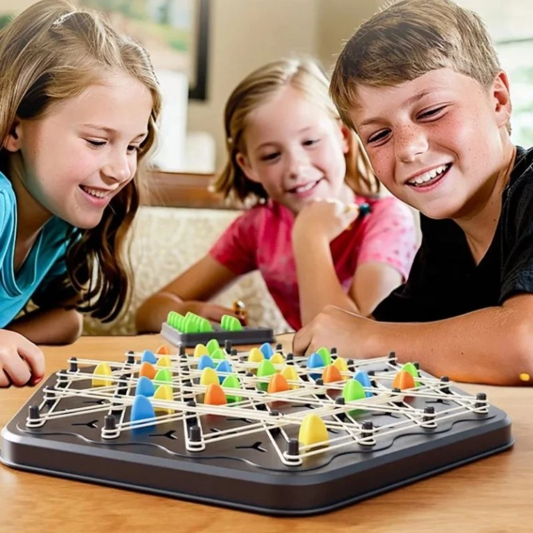 Chain Board Game